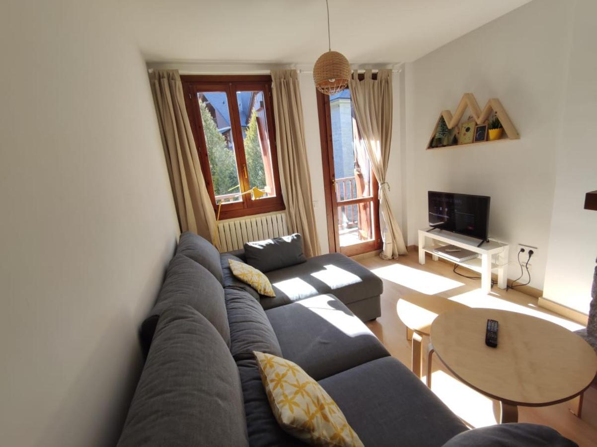 Apartamento Casa Cervino, La Coma de Alba Benasque Exterior foto